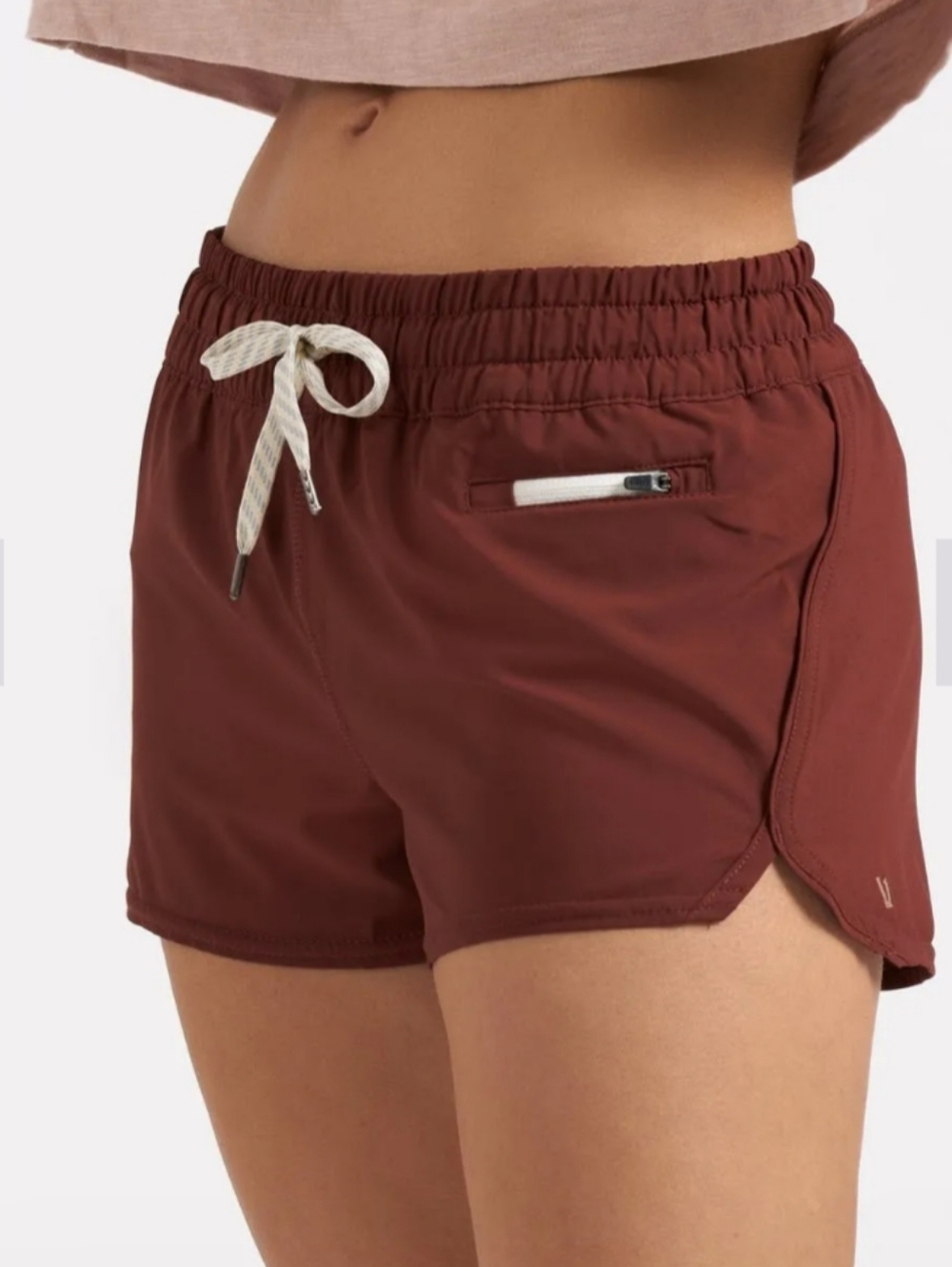 Vuori WOMEN'S CLEMENTINE 2 SHORT Size L MSRP $68 SOLD OUT ONLINE